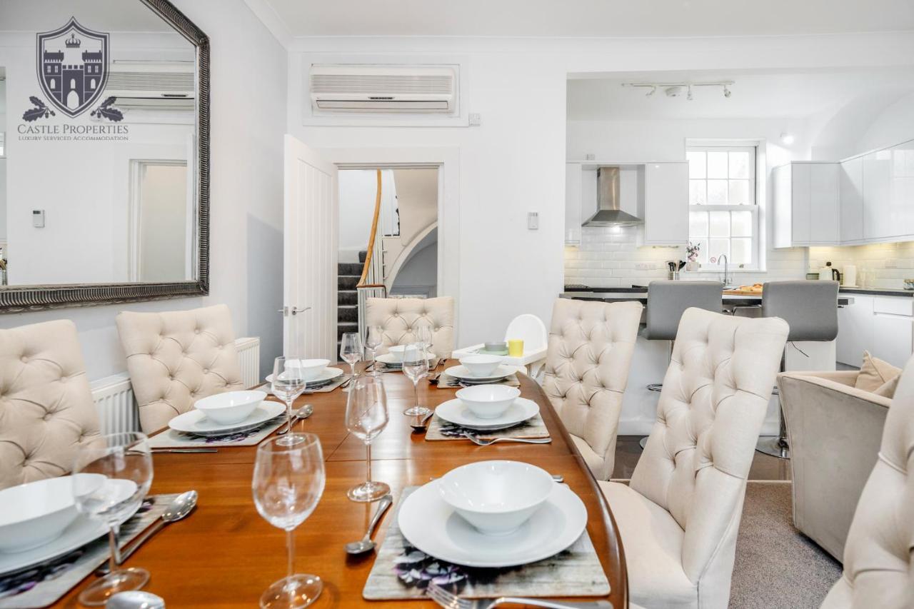 Castle Properties: The Sovereign 5 Bed Town House 윈저 외부 사진